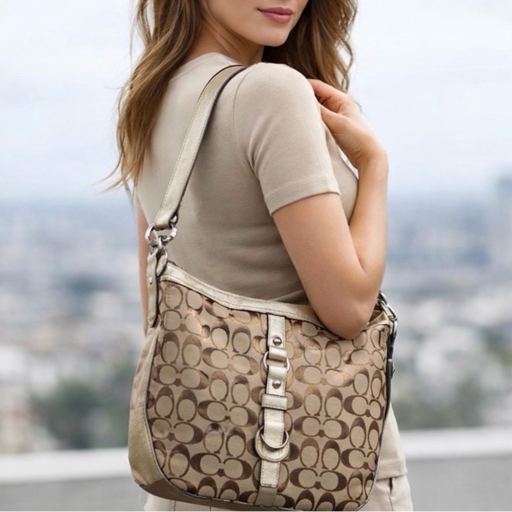 Coach Bag With Adjustable Straps